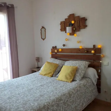 Les Nautiles Apartment *
